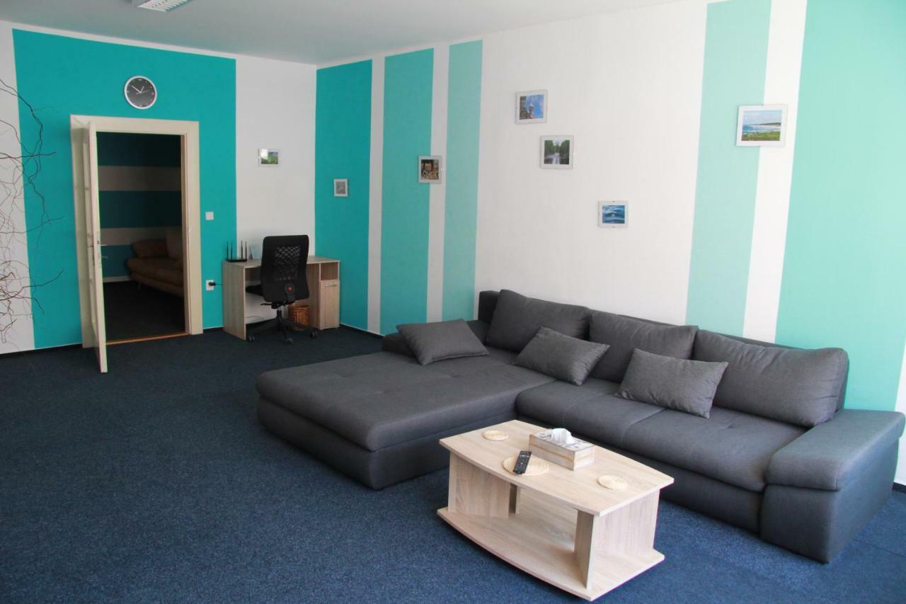 Apartman Brasov, Tyn Nad Vltavou Daire Dış mekan fotoğraf