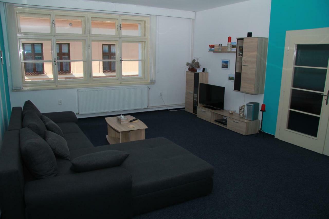 Apartman Brasov, Tyn Nad Vltavou Daire Dış mekan fotoğraf